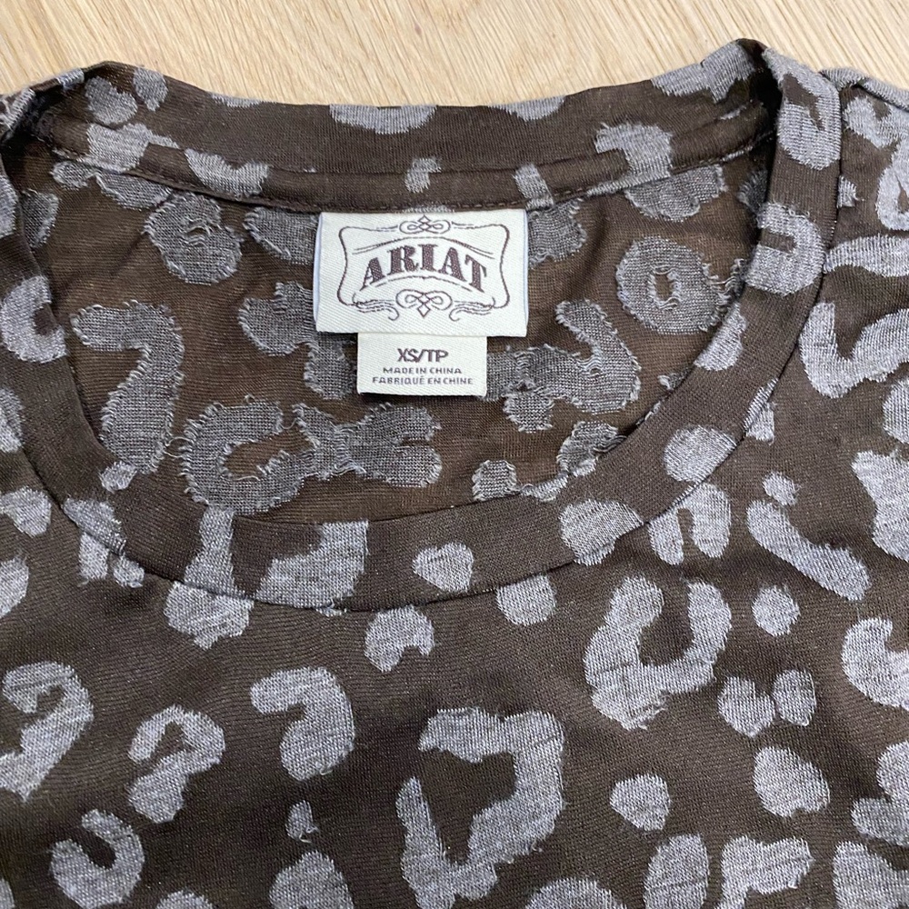 Ariat animal print shirt. XS. Sheer